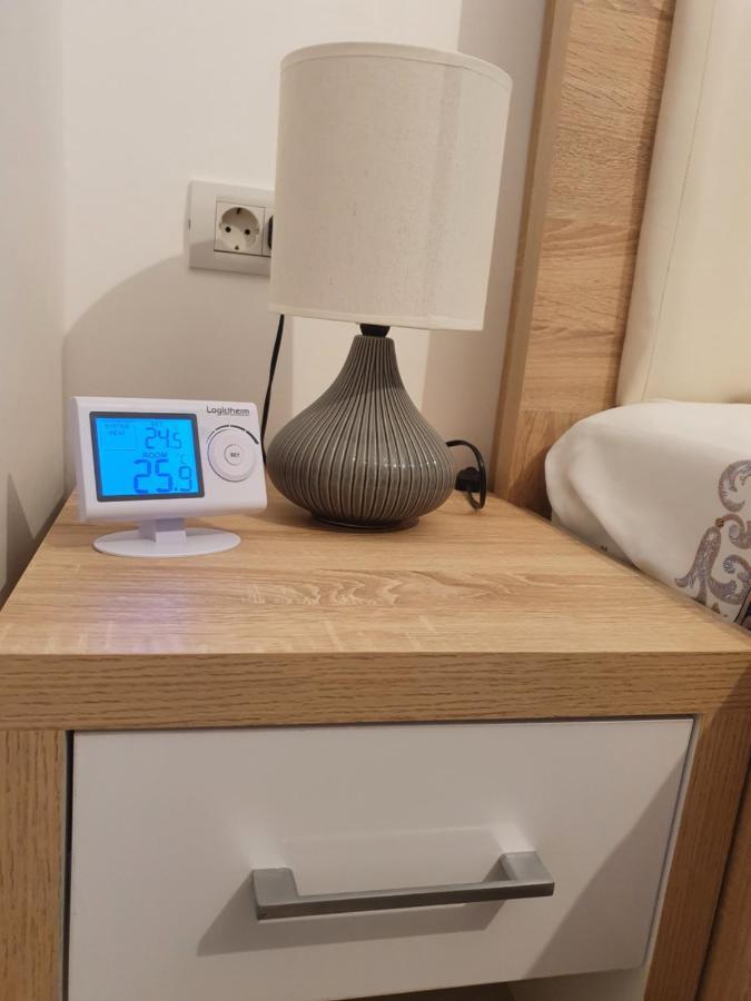 Apartament Delora View Bumbesti-Jiu Buitenkant foto